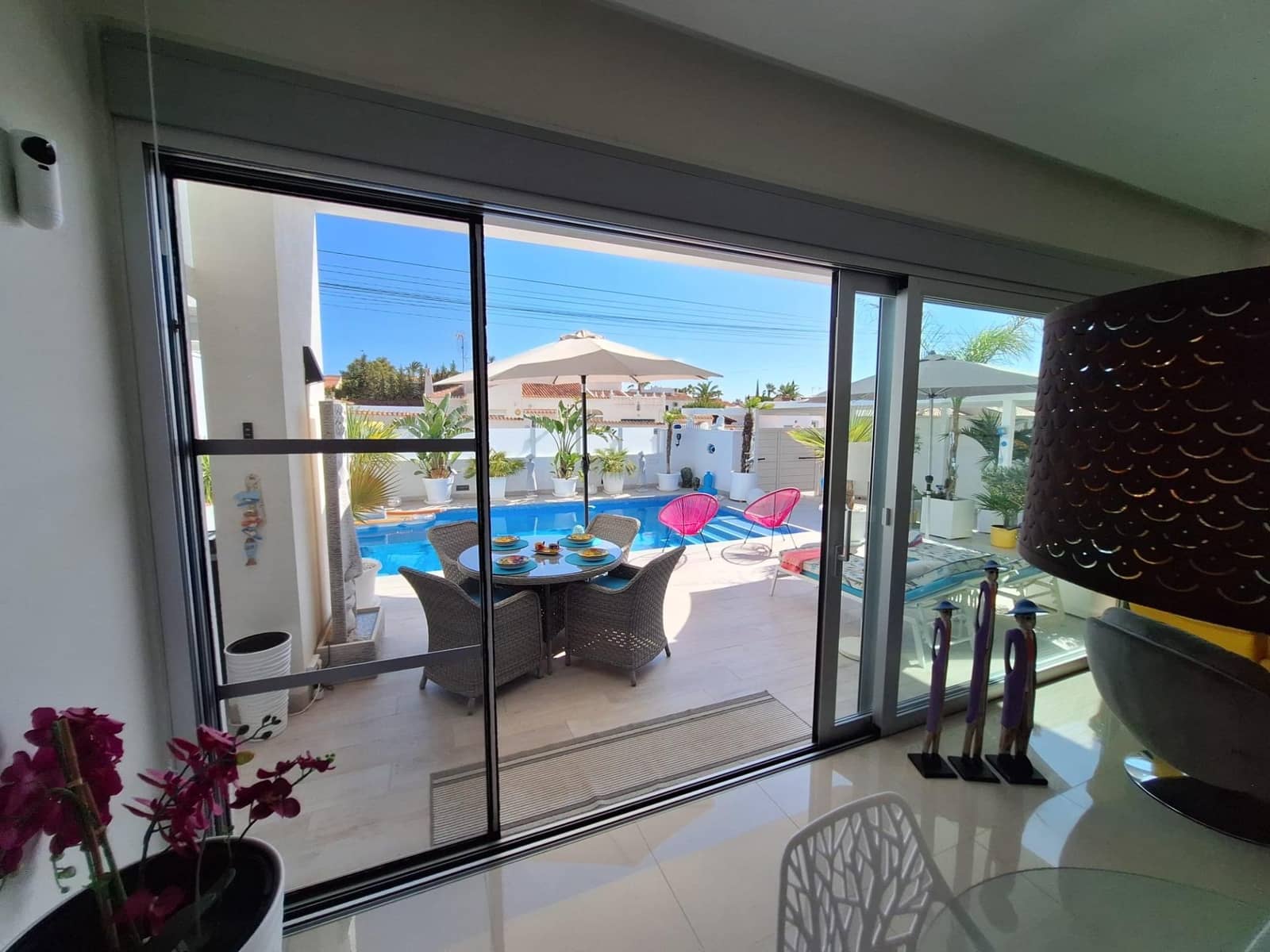 3 soverom Villa til salgs i La Siesta med svømmebasseng garasje - € 594 000 (Ref: 8526723)