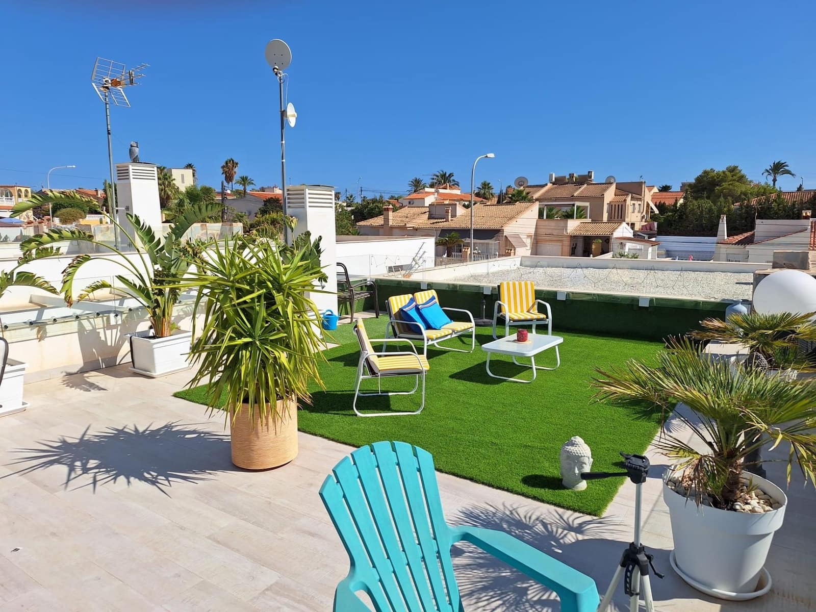 3 soverom Villa til salgs i La Siesta med svømmebasseng garasje - € 594 000 (Ref: 8526723)