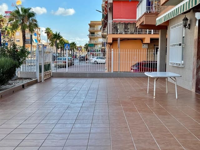 Apartamento de 3 habitaciones en Playa de los Náufragos, Torrevieja en venta con garaje - 244.900 € (Ref: 8527714)