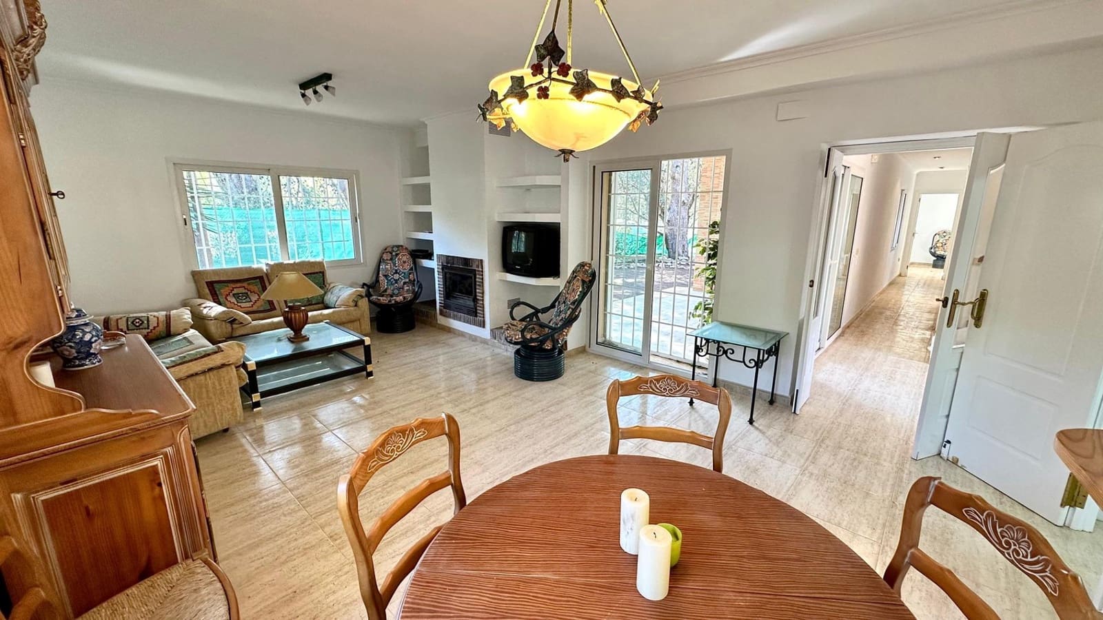 3 bedroom Villa for sale in Denia with garage - € 750,000 (Ref: 8538832)