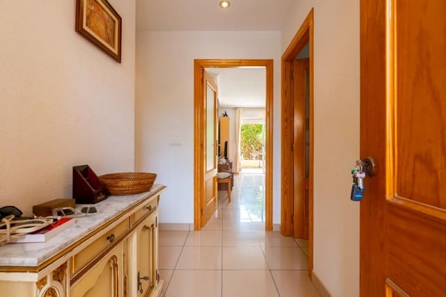 3 sypialnia Apartament na sprzedaż w El Campello z basenem garażem - 590 000 € (Ref: 8546949)