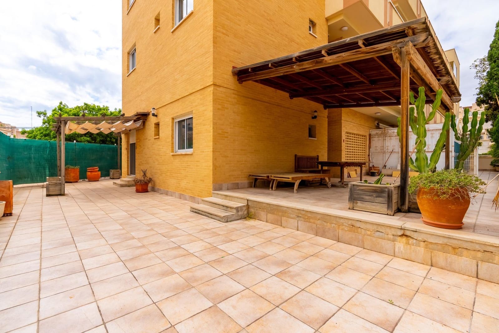 3 soveværelse Lejlighed til salg i El Campello med swimmingpool garage - € 590.000 (Ref: 8546949)