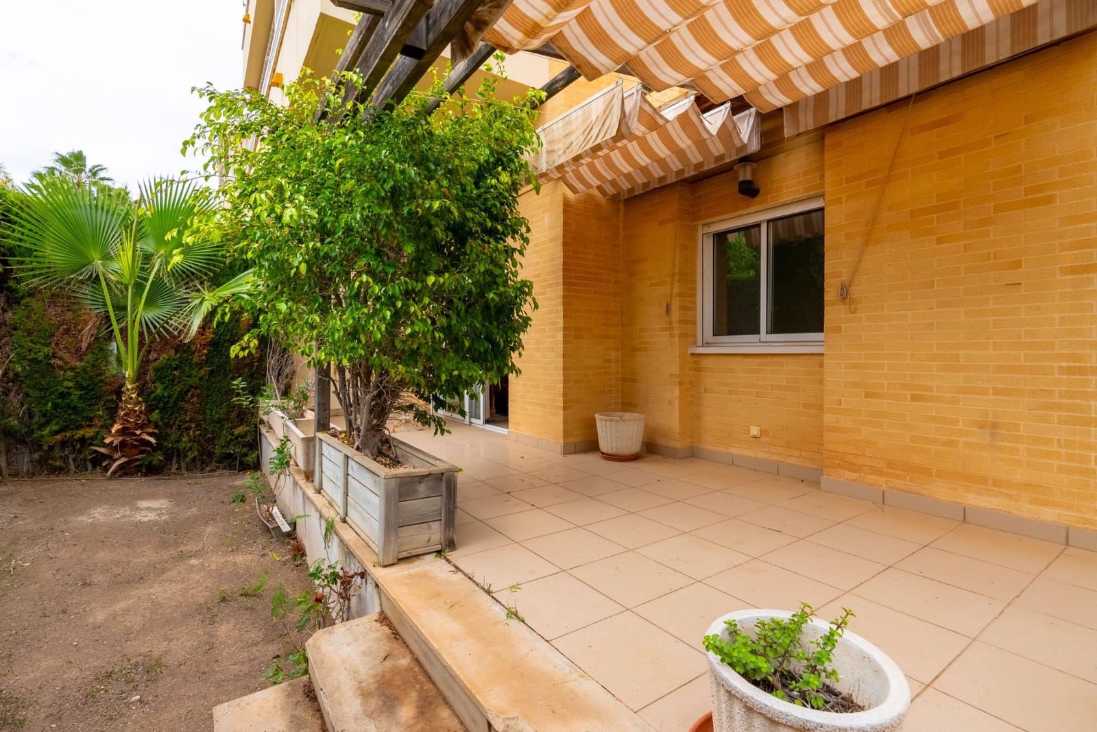 3 bedroom Apartment for sale in El Campello with pool garage - € 590,000 (Ref: 8546949)