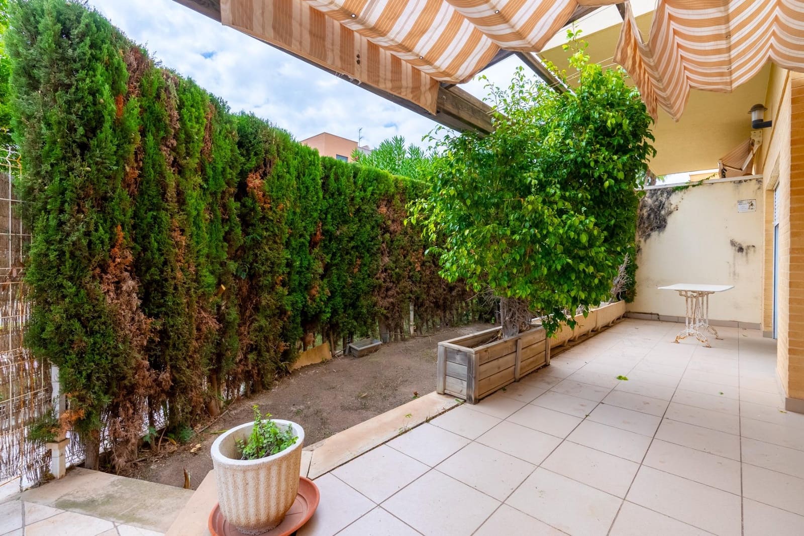 3 bedroom Apartment for sale in El Campello with pool garage - € 590,000 (Ref: 8546949)