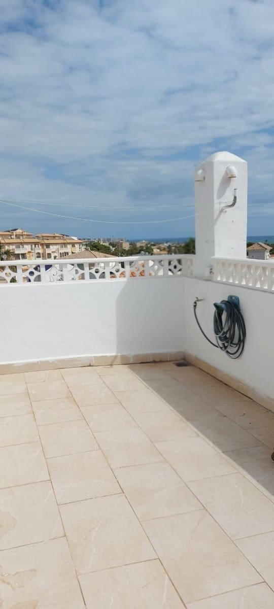 3 soveværelse Penthouse til salg i La Zenia - € 163.000 (Ref: 8546956)