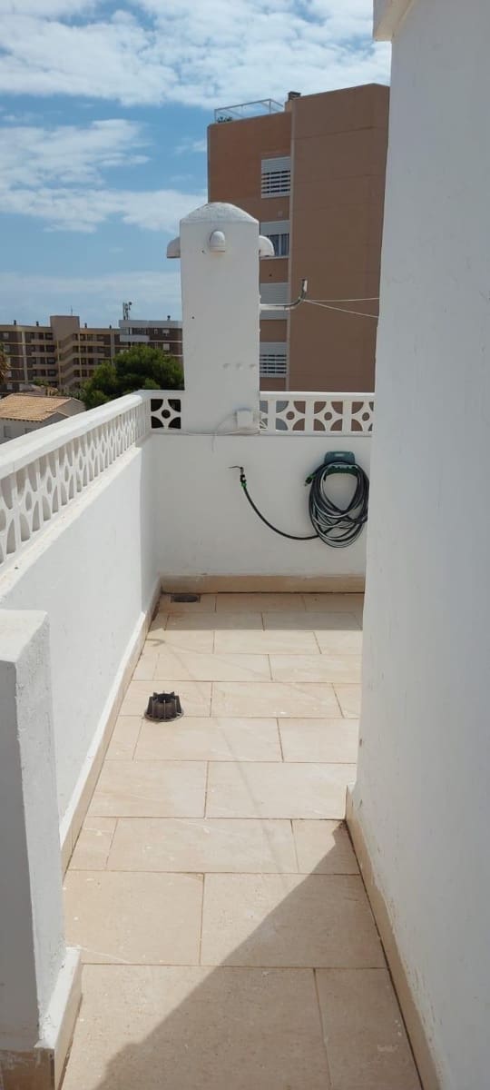 3 soveværelse Penthouse til salg i La Zenia - € 163.000 (Ref: 8546956)
