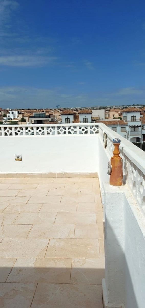 3 soveværelse Penthouse til salg i La Zenia - € 163.000 (Ref: 8546956)