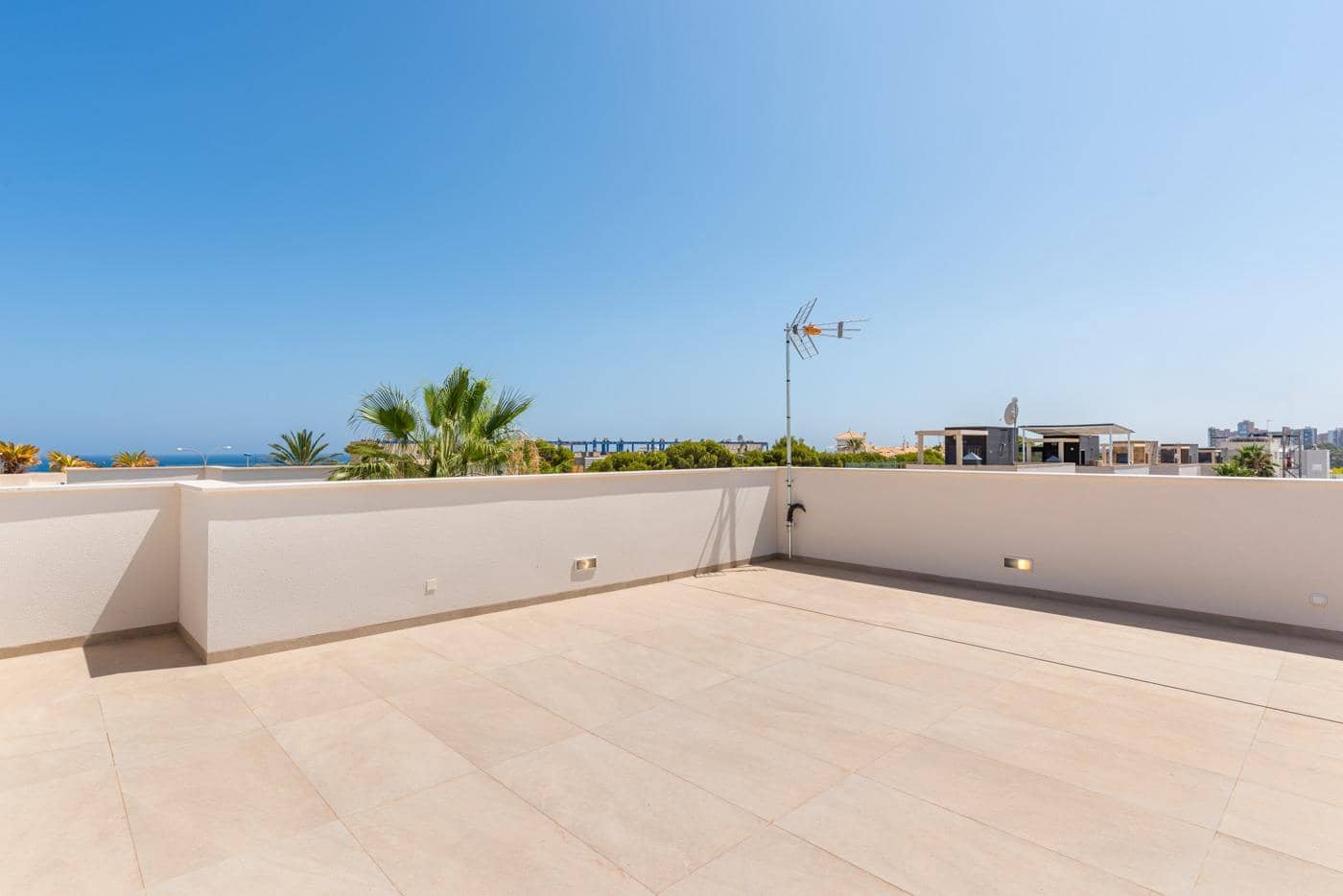 3 bedroom Villa for sale in Campoamor with pool - € 975,000 (Ref: 8565270)