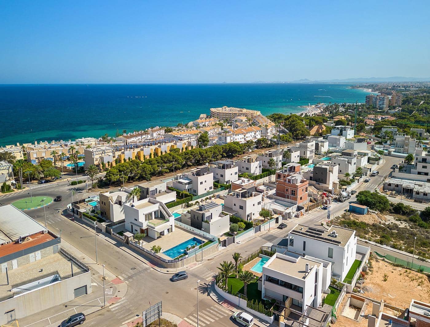 3 bedroom Villa for sale in Campoamor with pool - € 975,000 (Ref: 8565270)