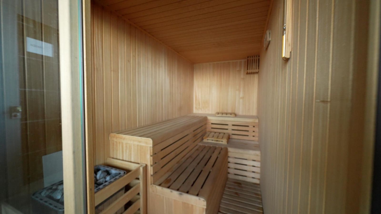 2 soveværelse Lejlighed til salg i Benidorm med swimmingpool garage - € 599.000 (Ref: 8568306)