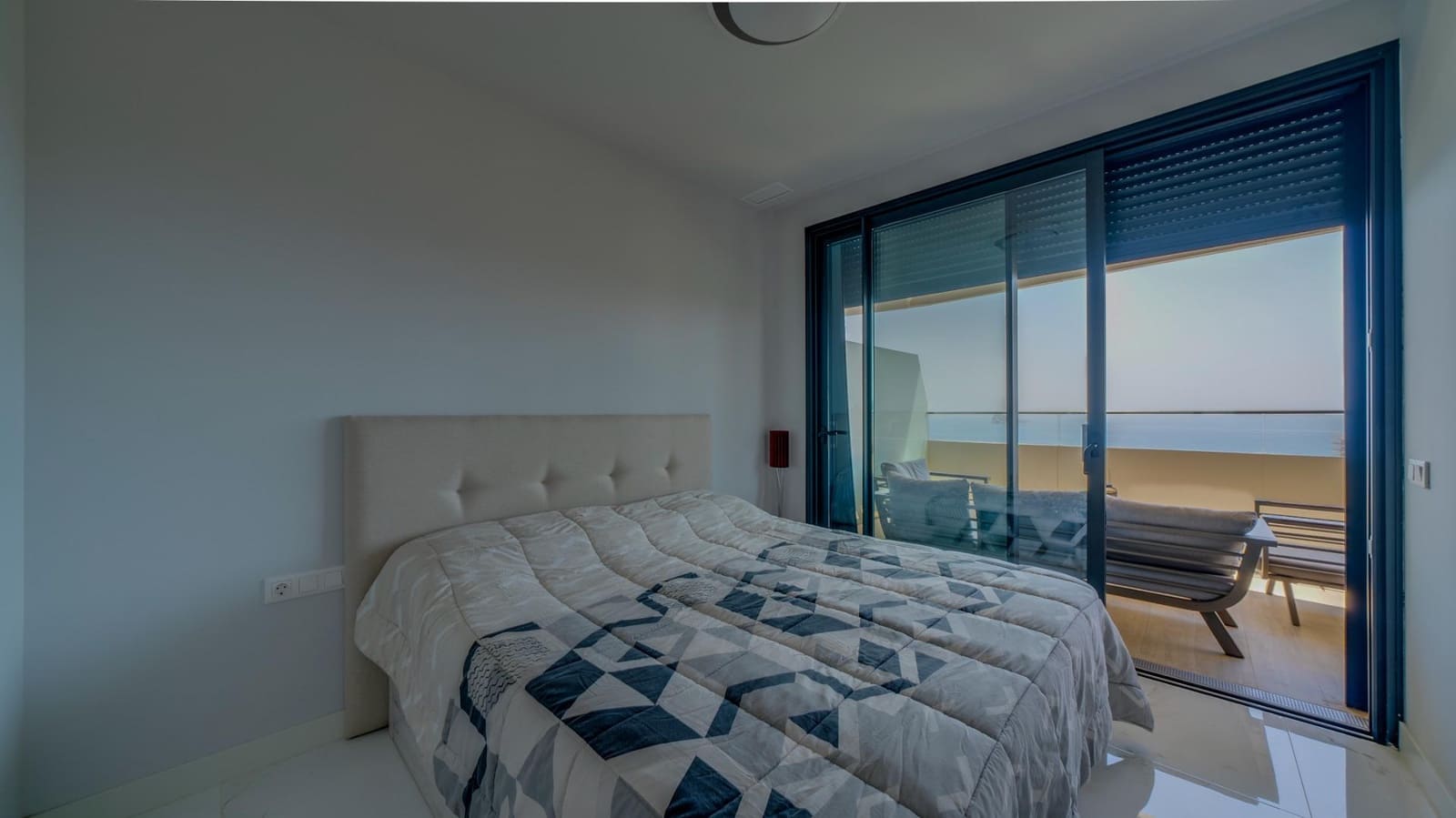 2 soveværelse Lejlighed til salg i Benidorm med swimmingpool garage - € 599.000 (Ref: 8568306)