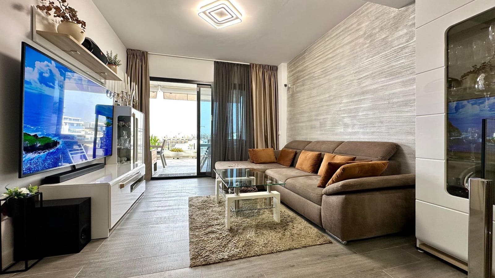 3 bedroom Apartment for sale in Finestrat with pool - € 529,000 (Ref: 8582591)