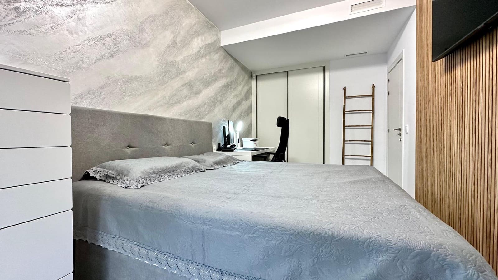 3 bedroom Apartment for sale in Finestrat with pool - € 529,000 (Ref: 8582591)