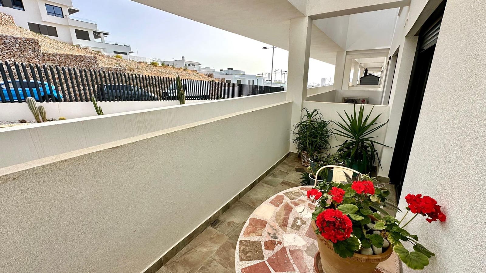 3 bedroom Apartment for sale in Finestrat with pool - € 529,000 (Ref: 8582591)