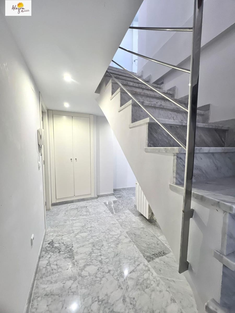 4 soverom Leilighet til salgs i Valencia by med garasje - € 820 000 (Ref: 8595321)