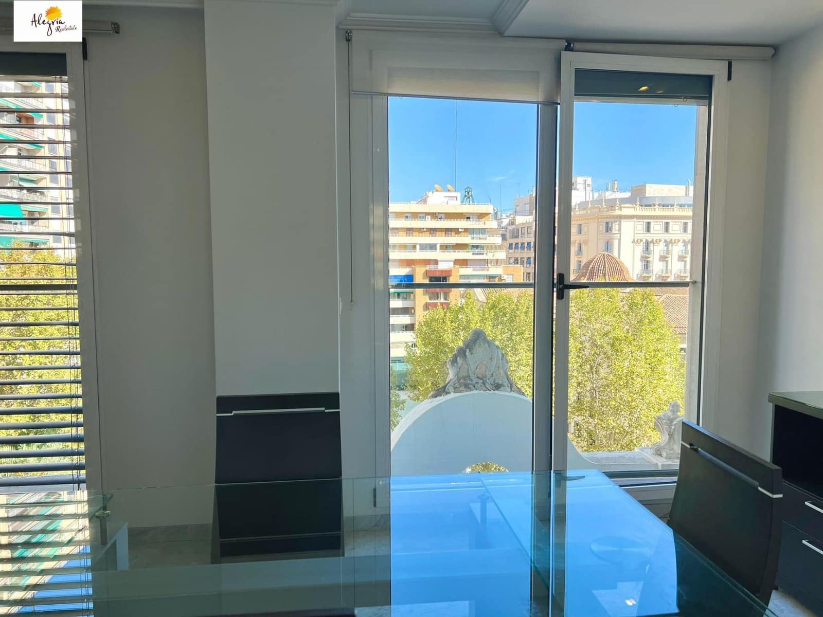 4 soverom Leilighet til salgs i Valencia by med garasje - € 820 000 (Ref: 8595321)