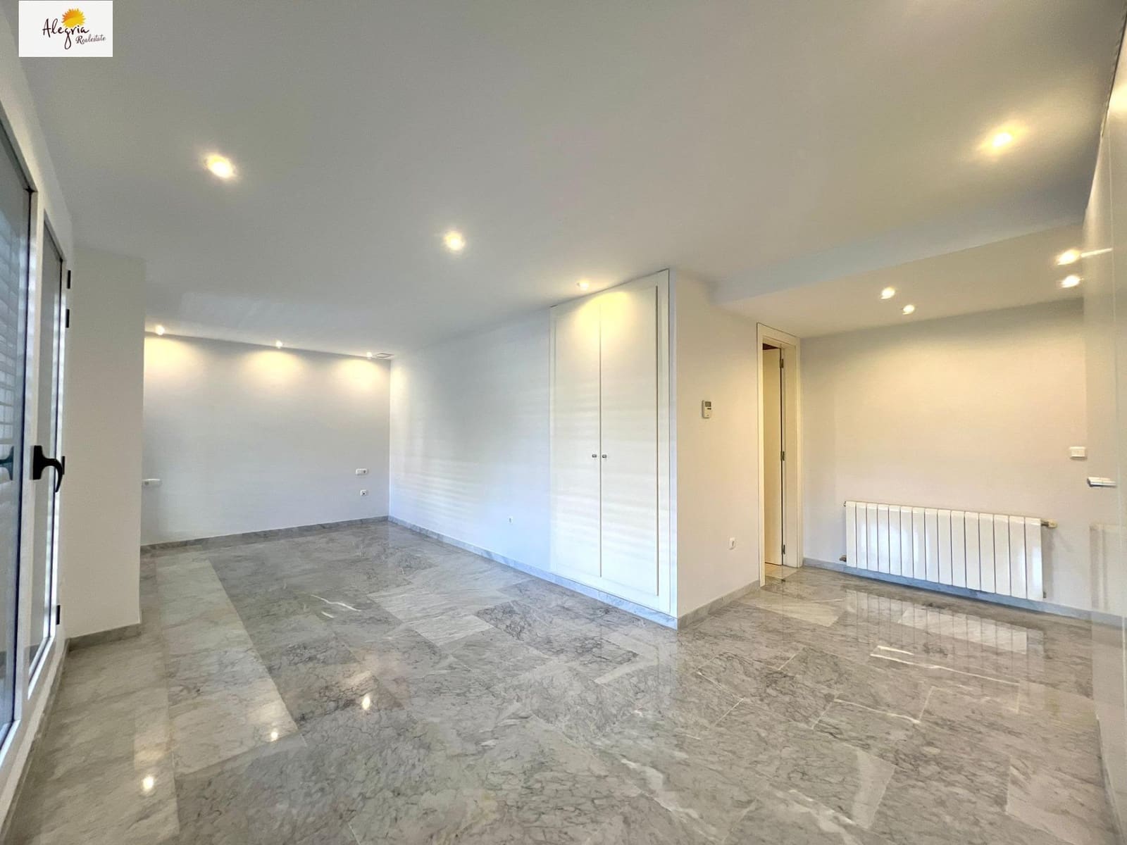 4 soverom Leilighet til salgs i Valencia by med garasje - € 820 000 (Ref: 8595321)