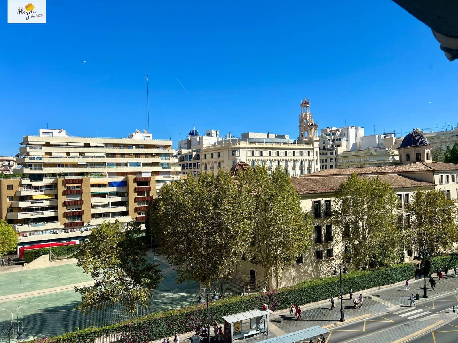 4 soverom Leilighet til salgs i Valencia by med garasje - € 820 000 (Ref: 8595321)