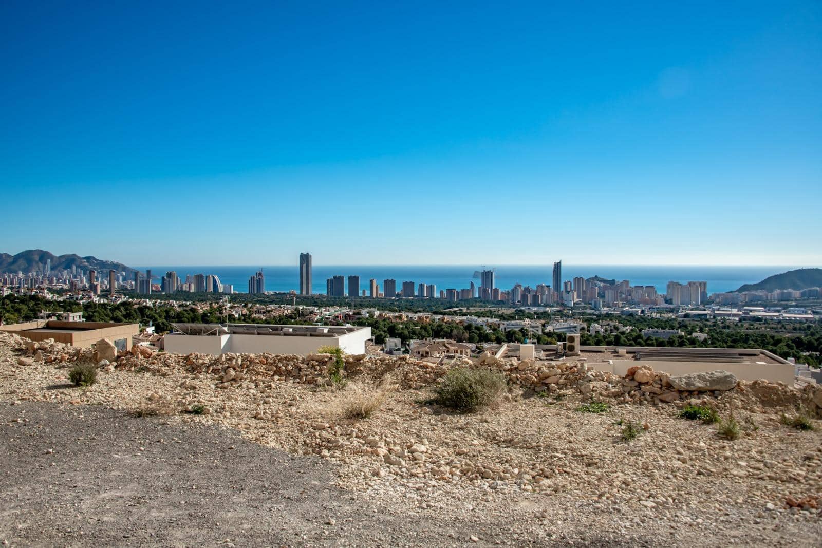 4 makuuhuone Huvila myytävänä paikassa Finestrat mukana uima-altaan 
autotalli - 2 500 000 € (Ref: 8595323)