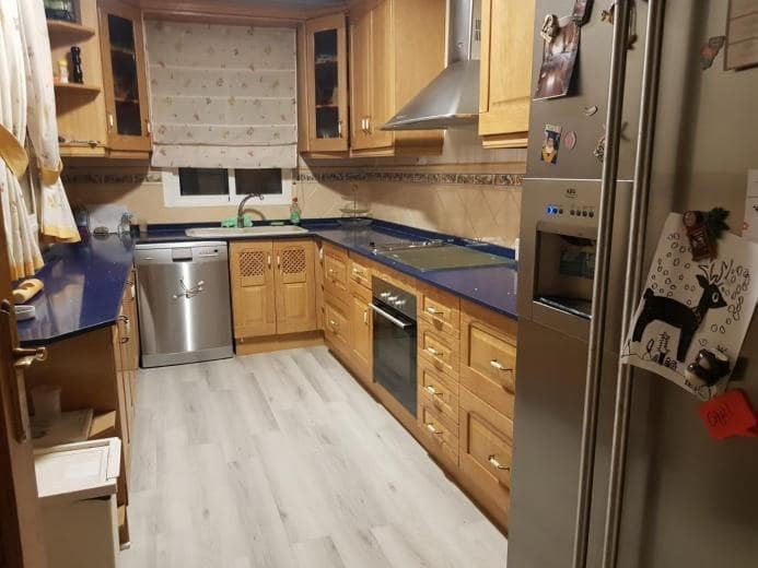 6 bedroom Villa for sale in Aguas Nuevas with pool - € 549,900 (Ref: 8595325)