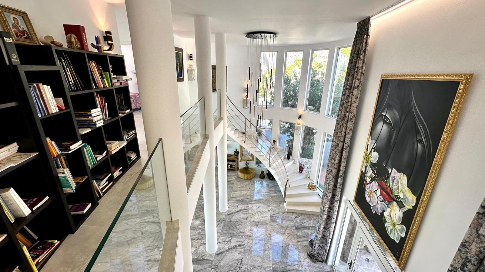 4 bedroom Villa for sale in Altea with pool garage - € 2,500,000 (Ref: 8599888)