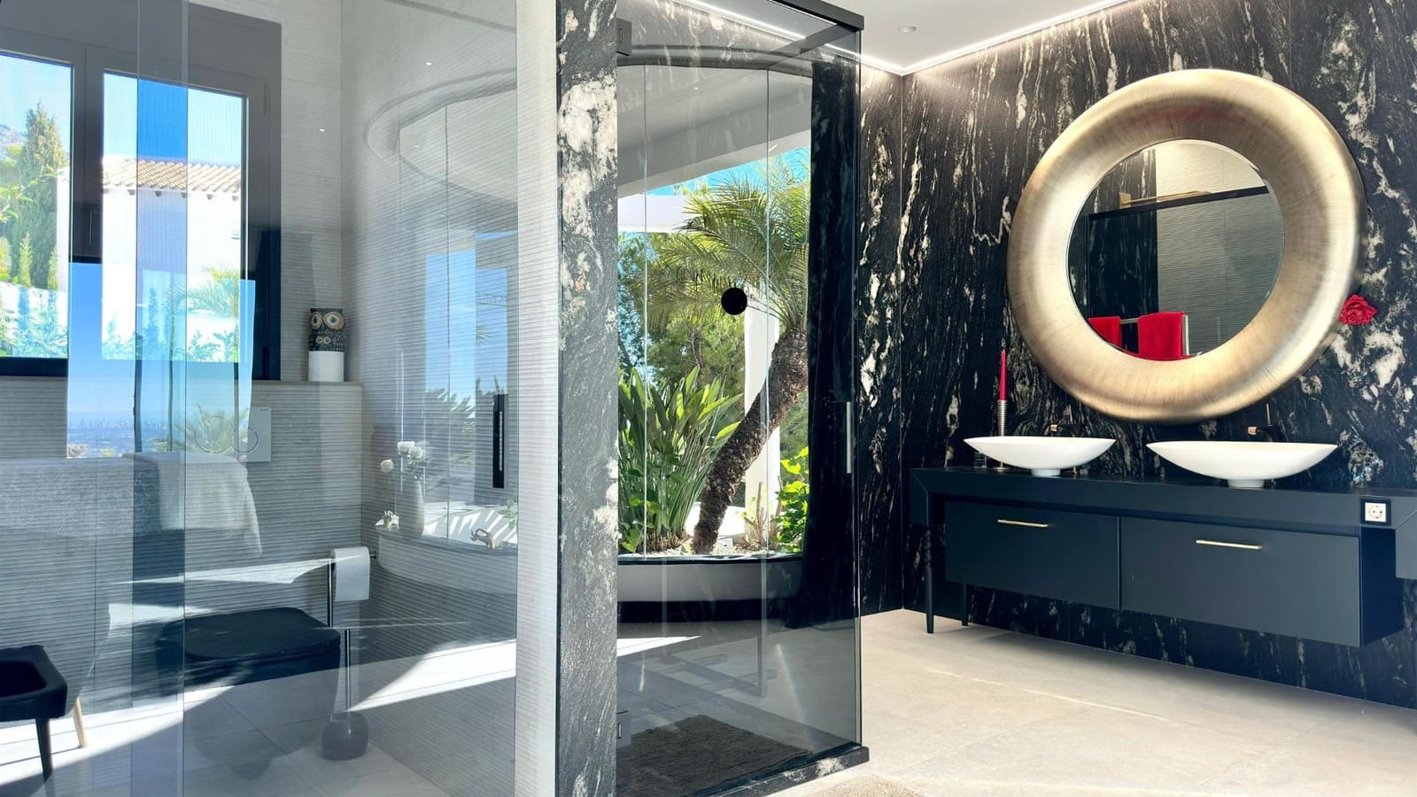 4 bedroom Villa for sale in Altea with pool garage - € 2,500,000 (Ref: 8599888)