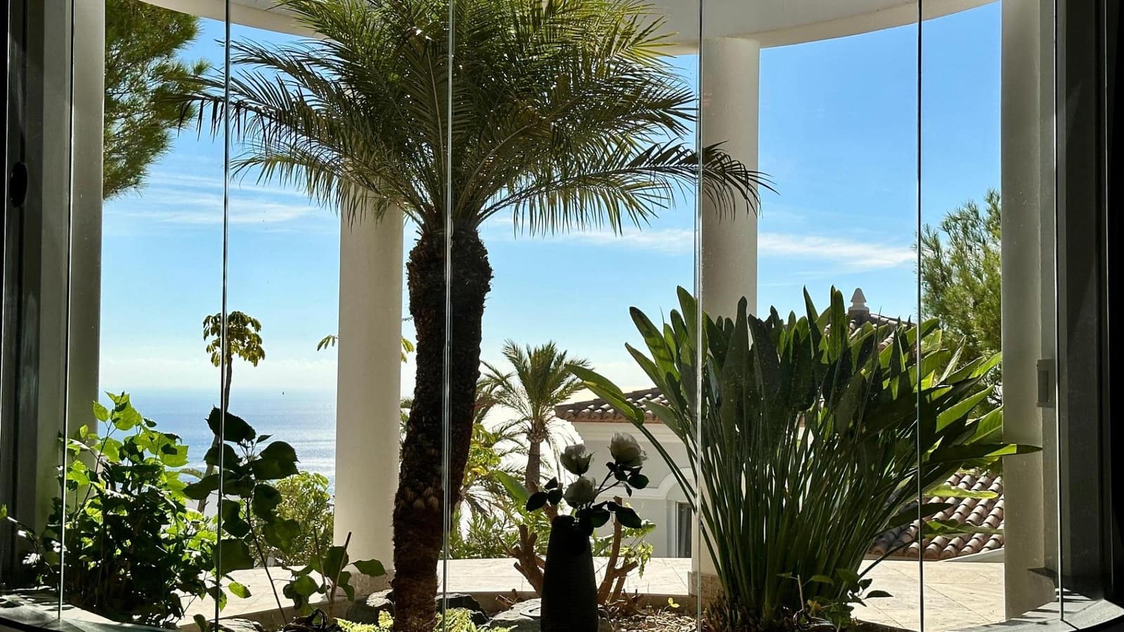 4 bedroom Villa for sale in Altea with pool garage - € 2,500,000 (Ref: 8599888)