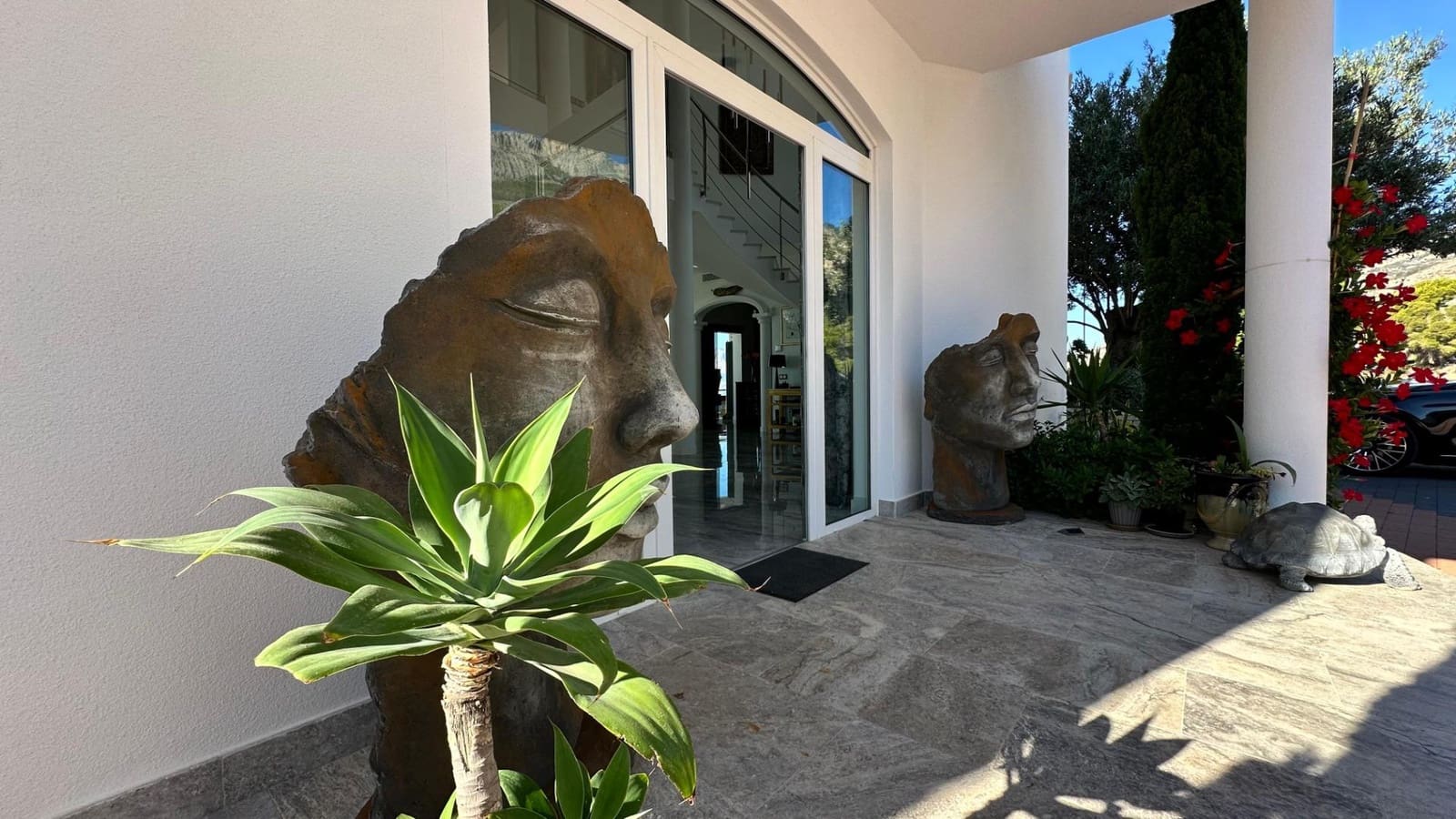 4 bedroom Villa for sale in Altea with pool garage - € 2,500,000 (Ref: 8599888)