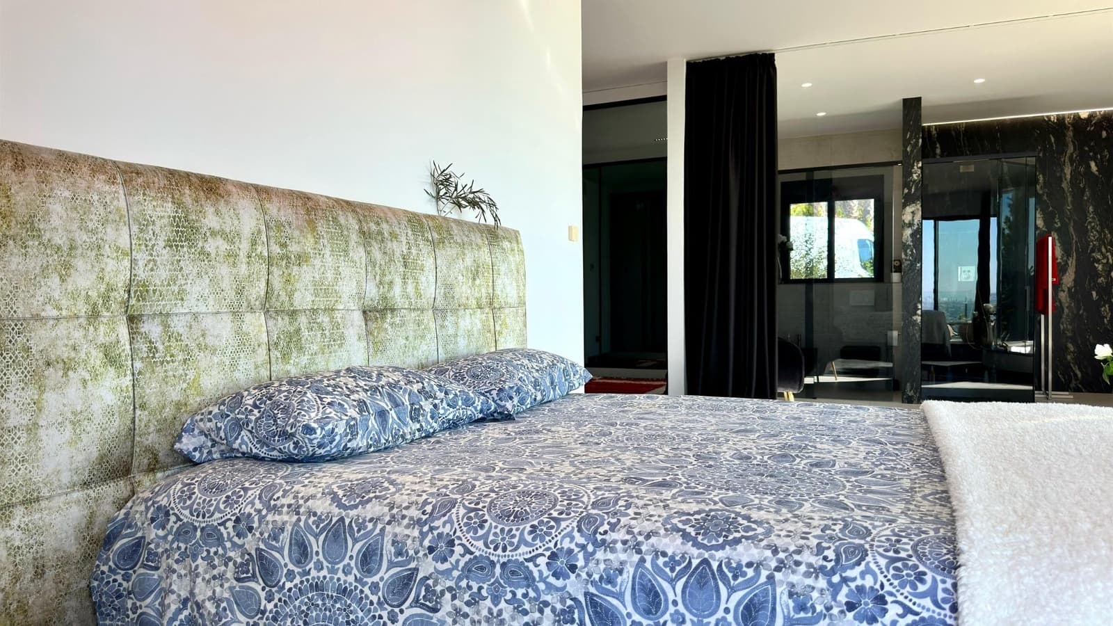 4 bedroom Villa for sale in Altea with pool garage - € 2,500,000 (Ref: 8599888)