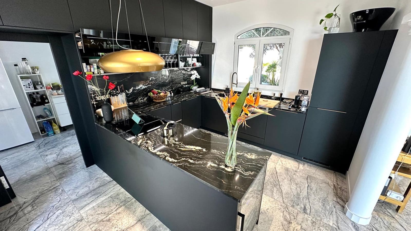 4 bedroom Villa for sale in Altea with pool garage - € 2,500,000 (Ref: 8599888)