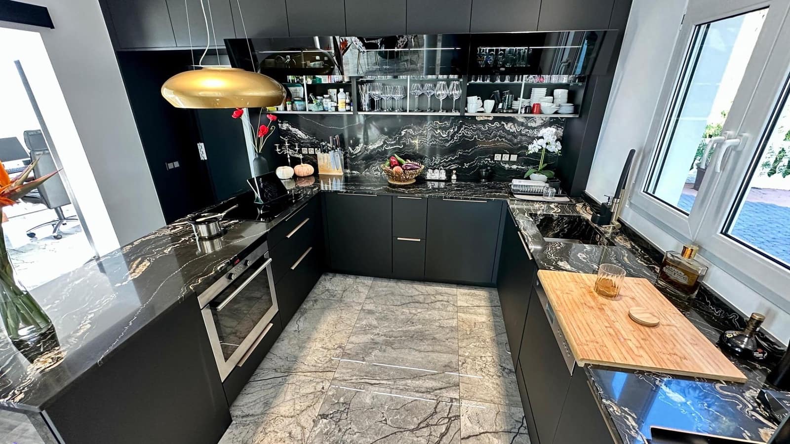 4 bedroom Villa for sale in Altea with pool garage - € 2,500,000 (Ref: 8599888)