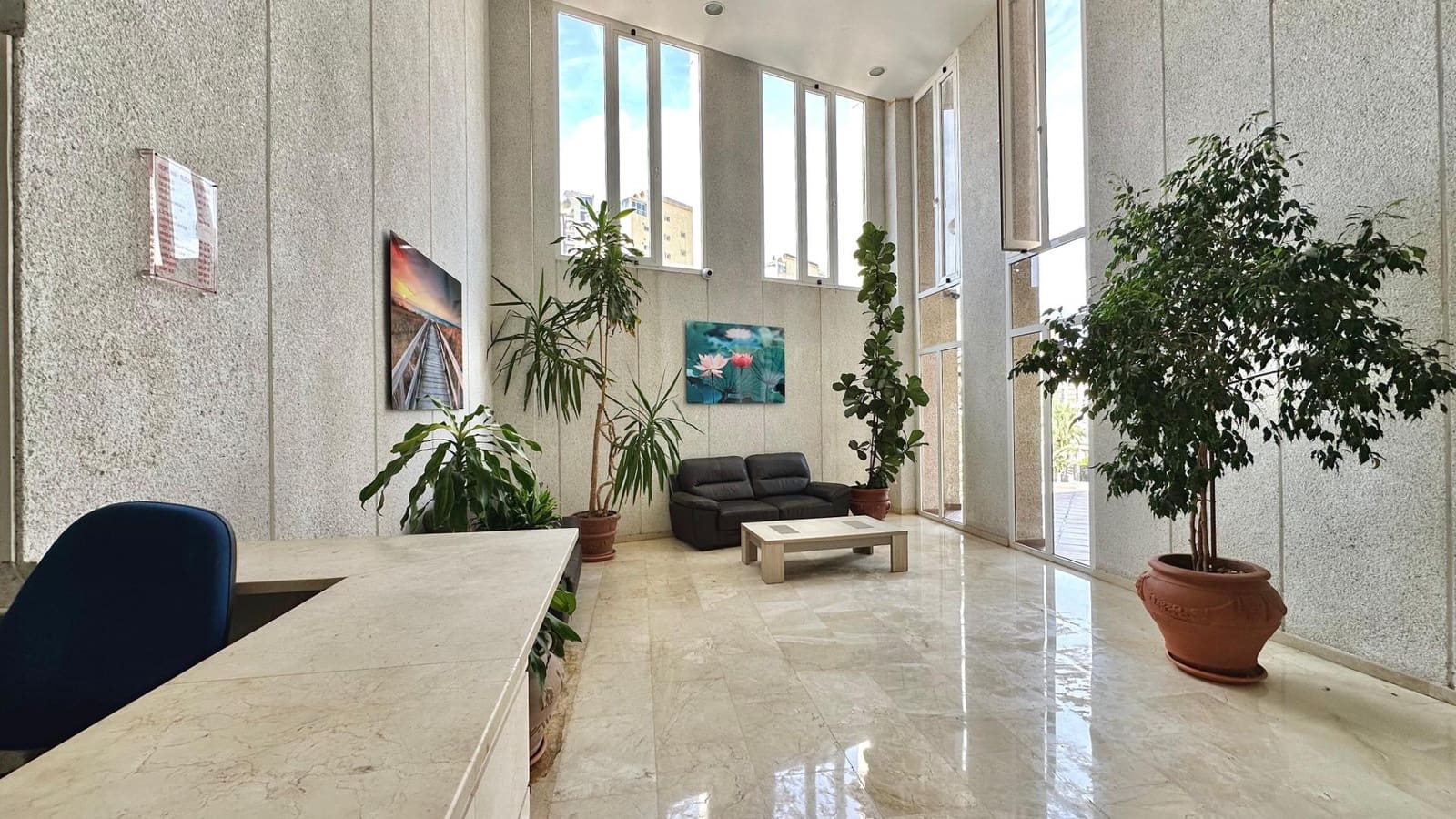 Apartamento de 2 habitaciones en Benidorm en venta con piscina - 320.000 € (Ref: 8620164)