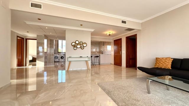 4 makuuhuone Asunto myytävänä paikassa Playa Poniente, Benidorm mukana uima-altaan - 650 000 € (Ref: 8624333)