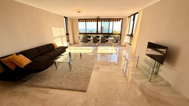 4 makuuhuone Asunto myytävänä paikassa Playa Poniente, Benidorm mukana uima-altaan - 650 000 € (Ref: 8624333)