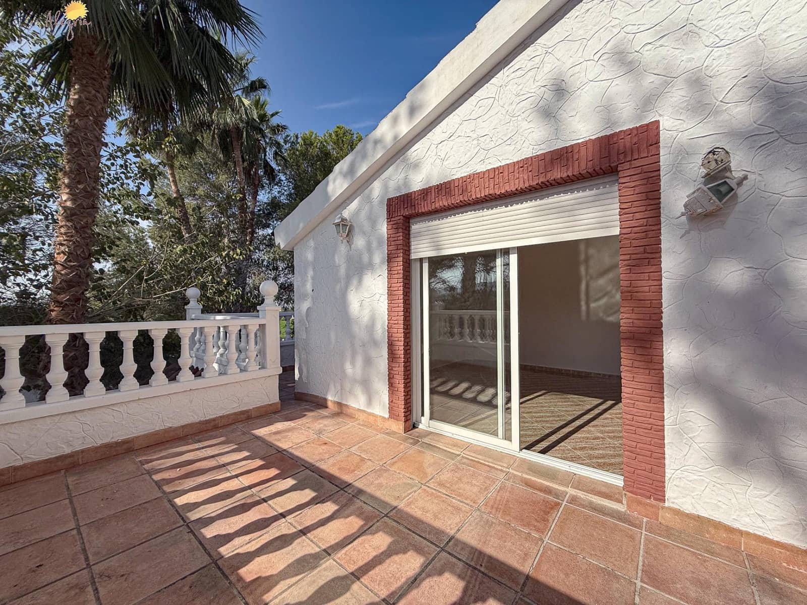 5 bedroom Villa for sale in Orihuela with pool garage - € 419,900 (Ref: 8633164)