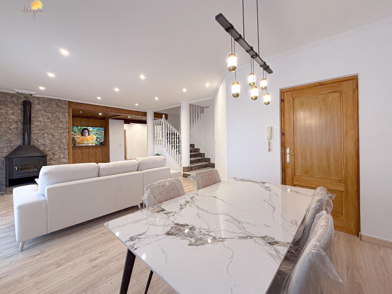 5 bedroom Villa for sale in Orihuela with pool garage - € 419,900 (Ref: 8633164)