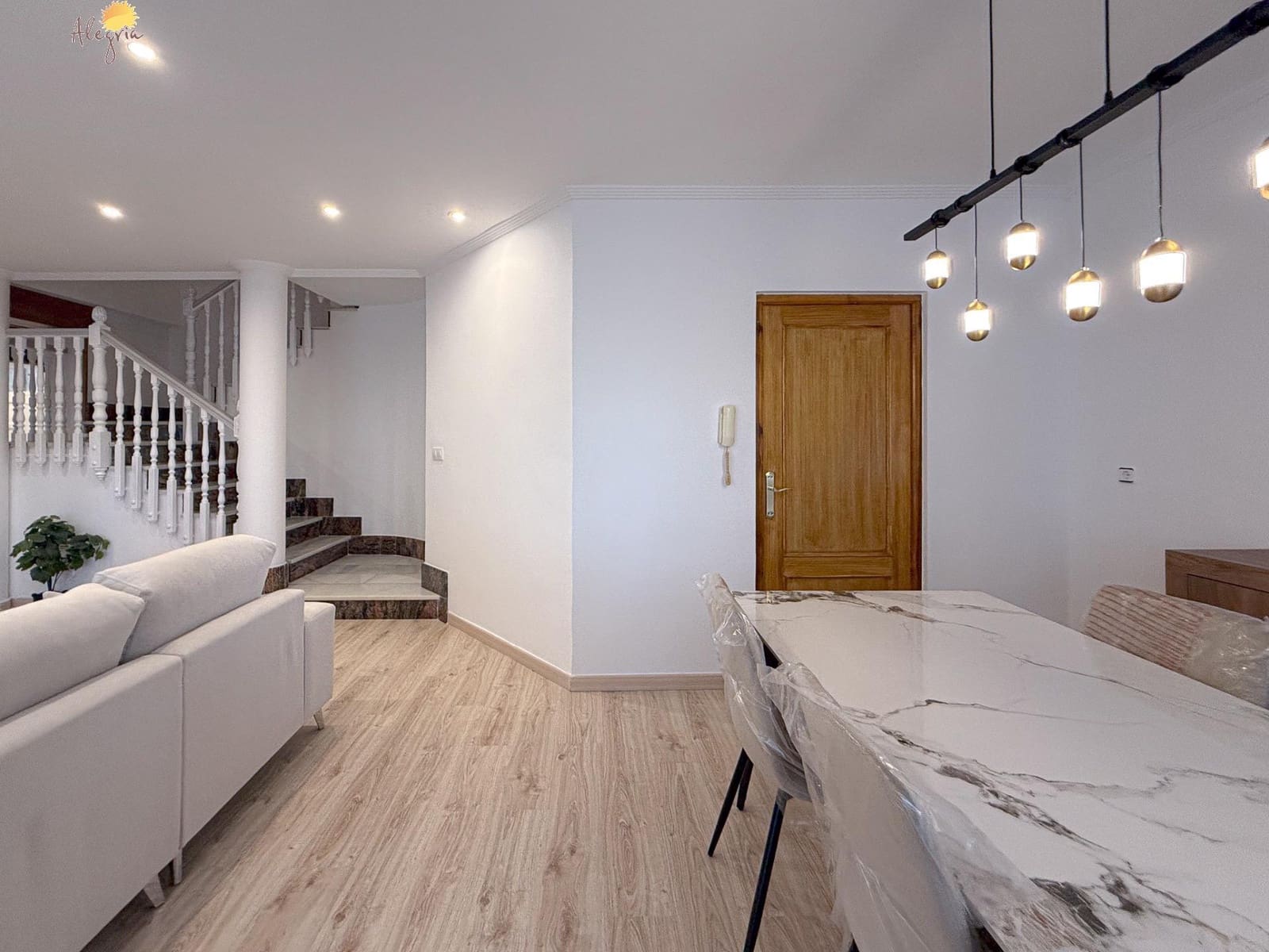 5 bedroom Villa for sale in Orihuela with pool garage - € 419,900 (Ref: 8633164)