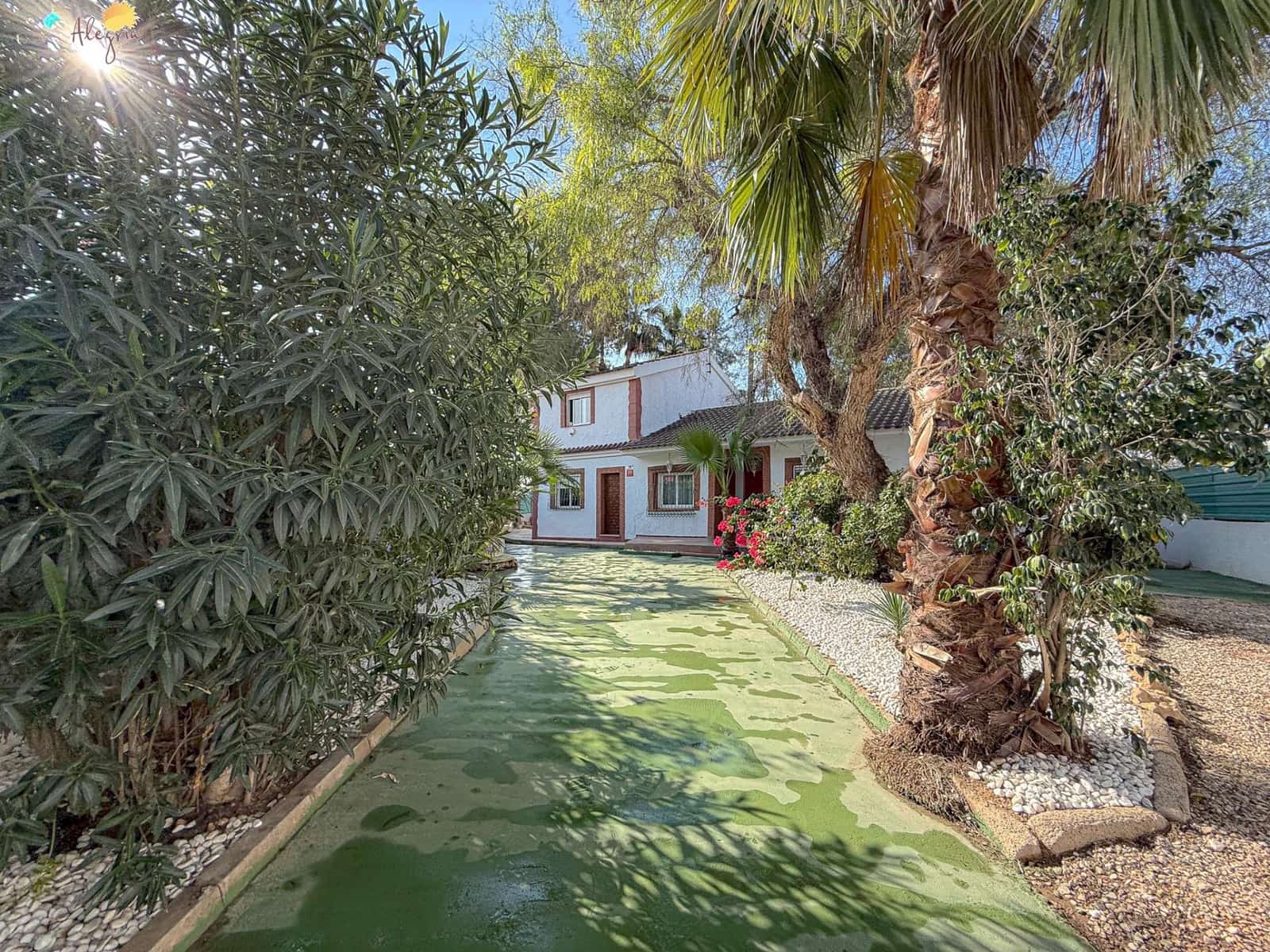 5 bedroom Villa for sale in Orihuela with pool garage - € 419,900 (Ref: 8633164)