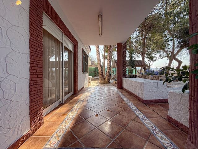 Chalet de 5 habitaciones en Desamparados - Hurchillo - Torremendo, Orihuela en venta con piscina garaje - 419.900 € (Ref: 8633164)