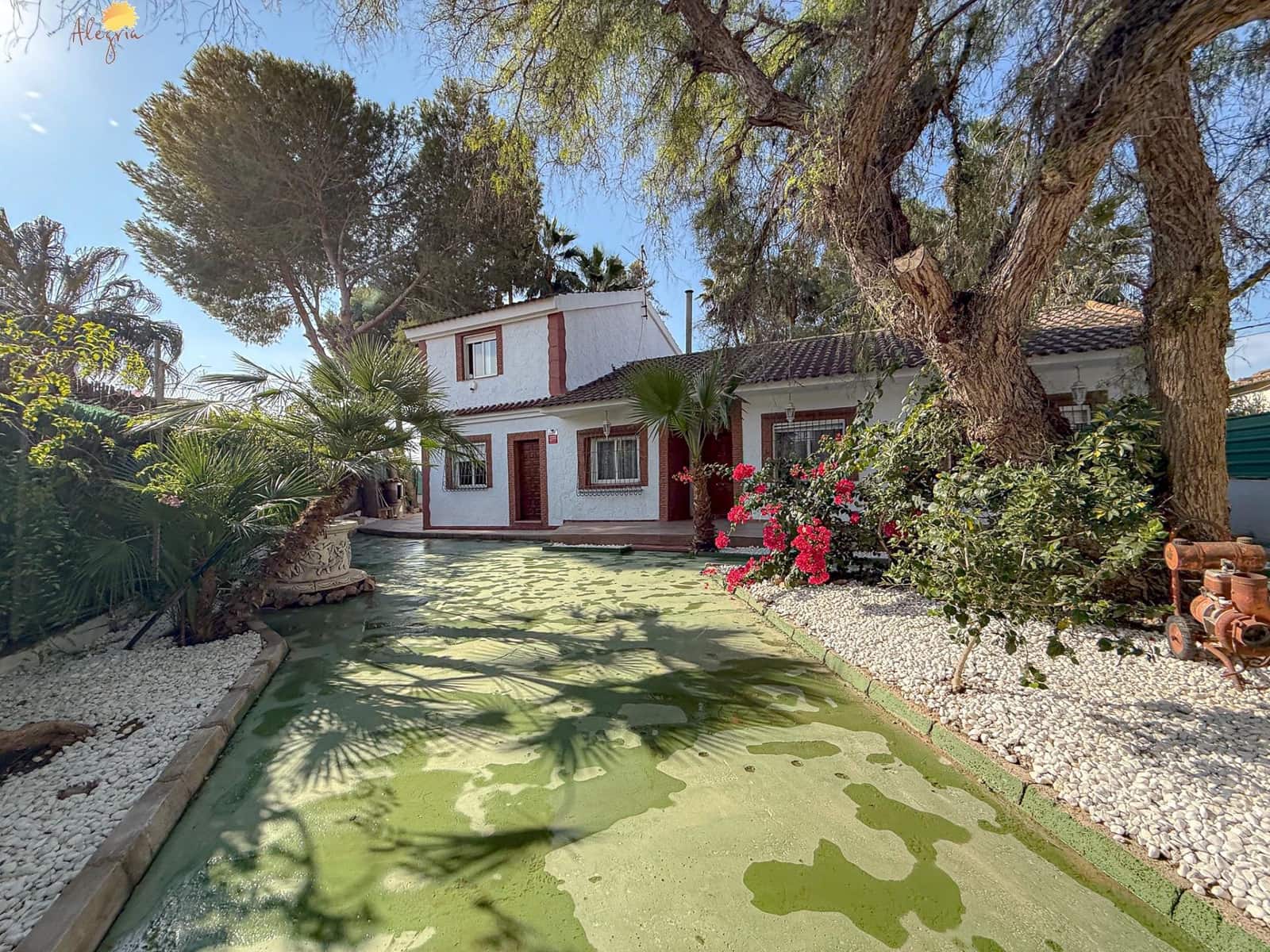 5 bedroom Villa for sale in Orihuela with pool garage - € 419,900 (Ref: 8633164)