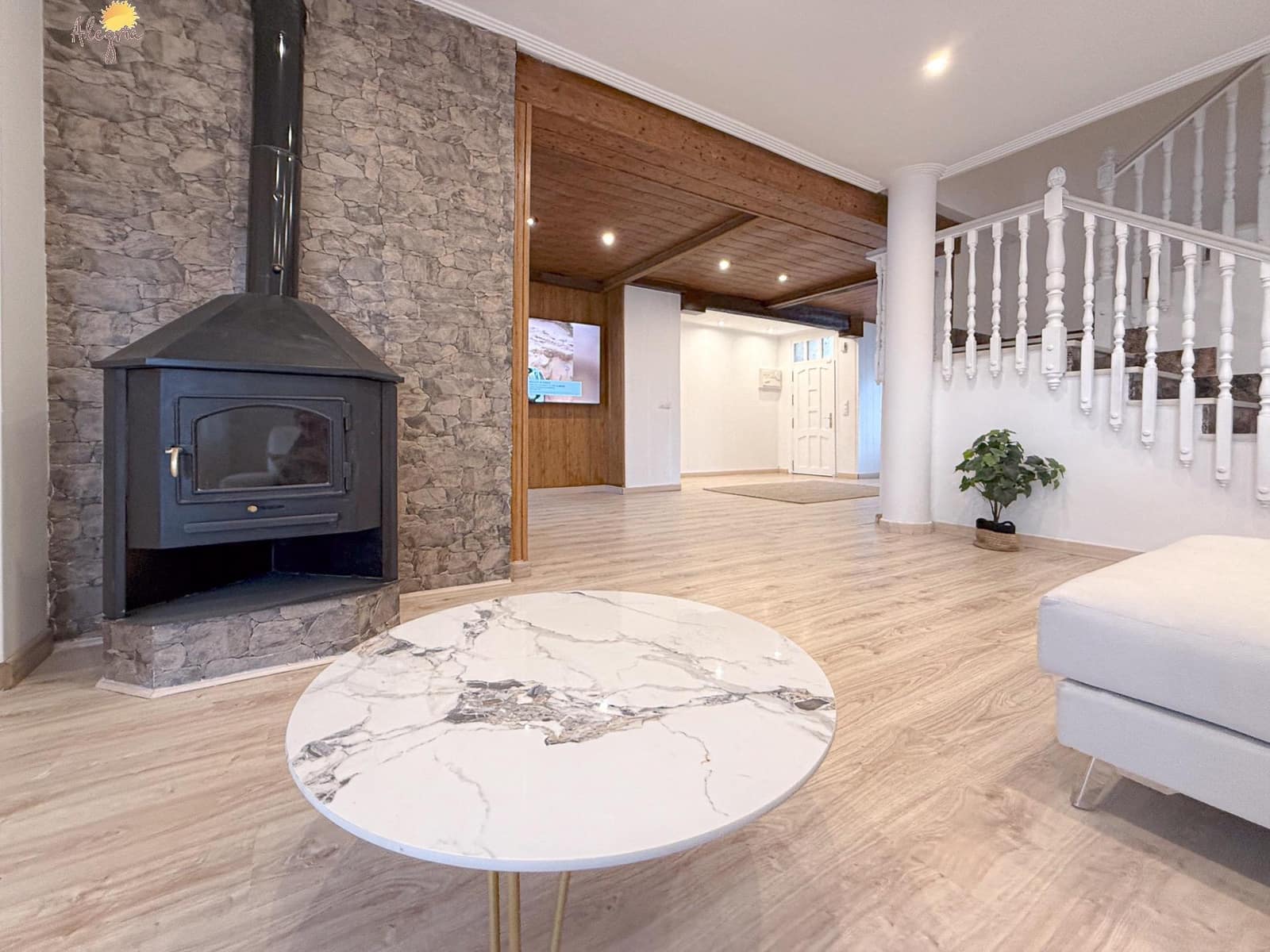 5 bedroom Villa for sale in Orihuela with pool garage - € 419,900 (Ref: 8633164)