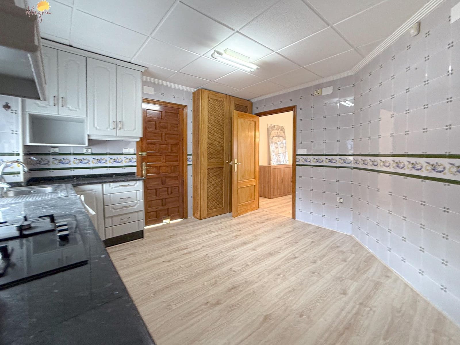 5 bedroom Villa for sale in Orihuela with pool garage - € 419,900 (Ref: 8633164)