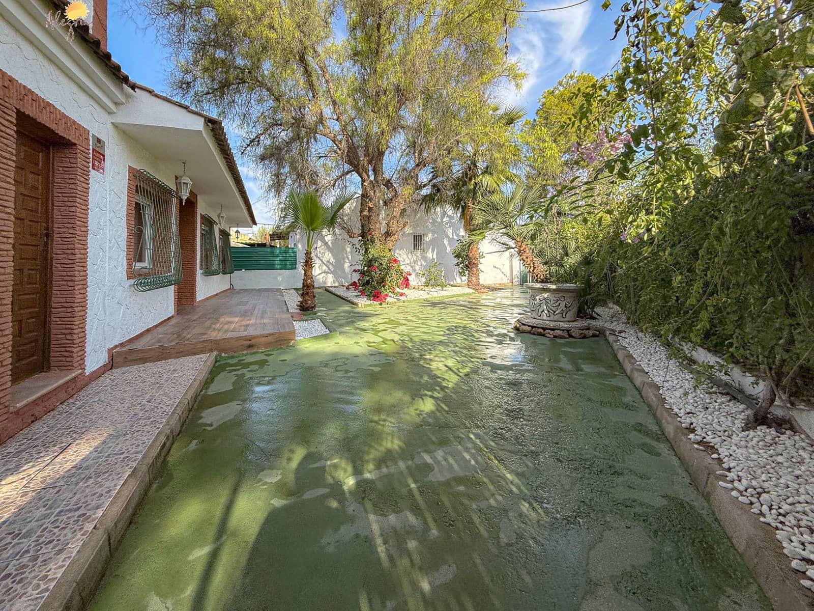 5 bedroom Villa for sale in Orihuela with pool garage - € 419,900 (Ref: 8633164)