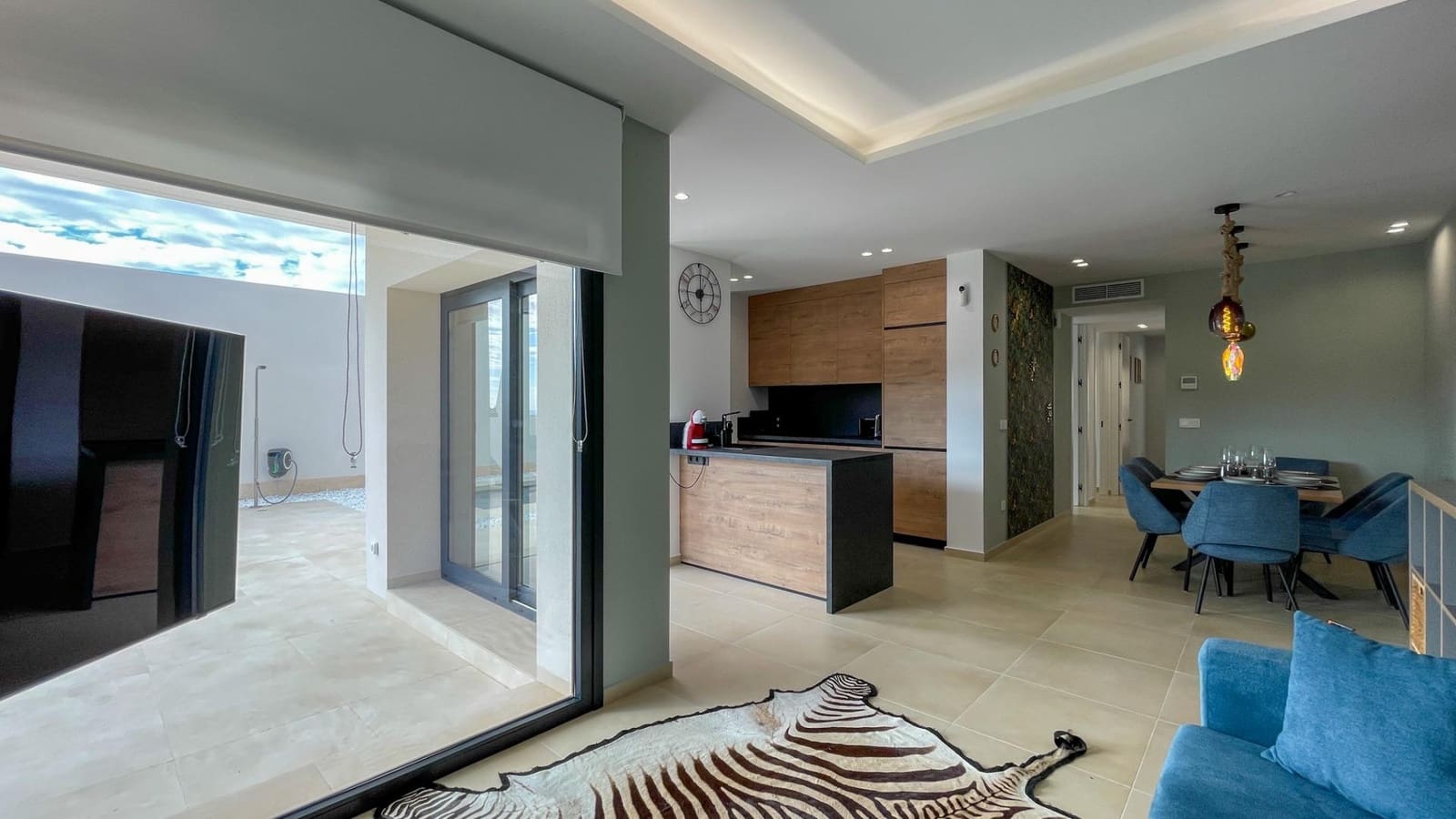 3 bedroom Villa for sale in Finestrat with pool - € 649,900 (Ref: 8636968)