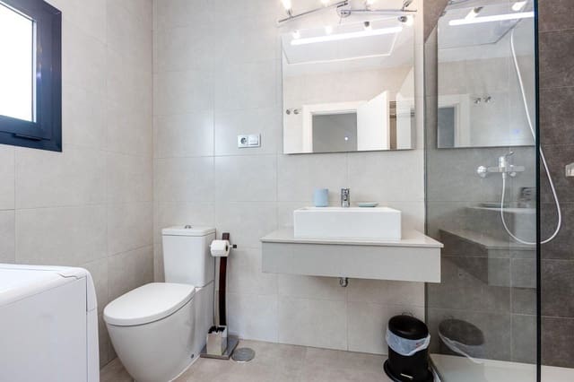 3 soveværelse Lejlighed til salg i La Mata, Torrevieja med swimmingpool - € 235.000 (Ref: 8645254)