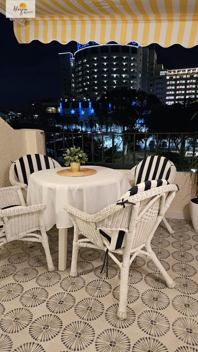 2 soveværelse Lejlighed til salg i Oropesa  med garage - € 169.990 (Ref: 8646004)