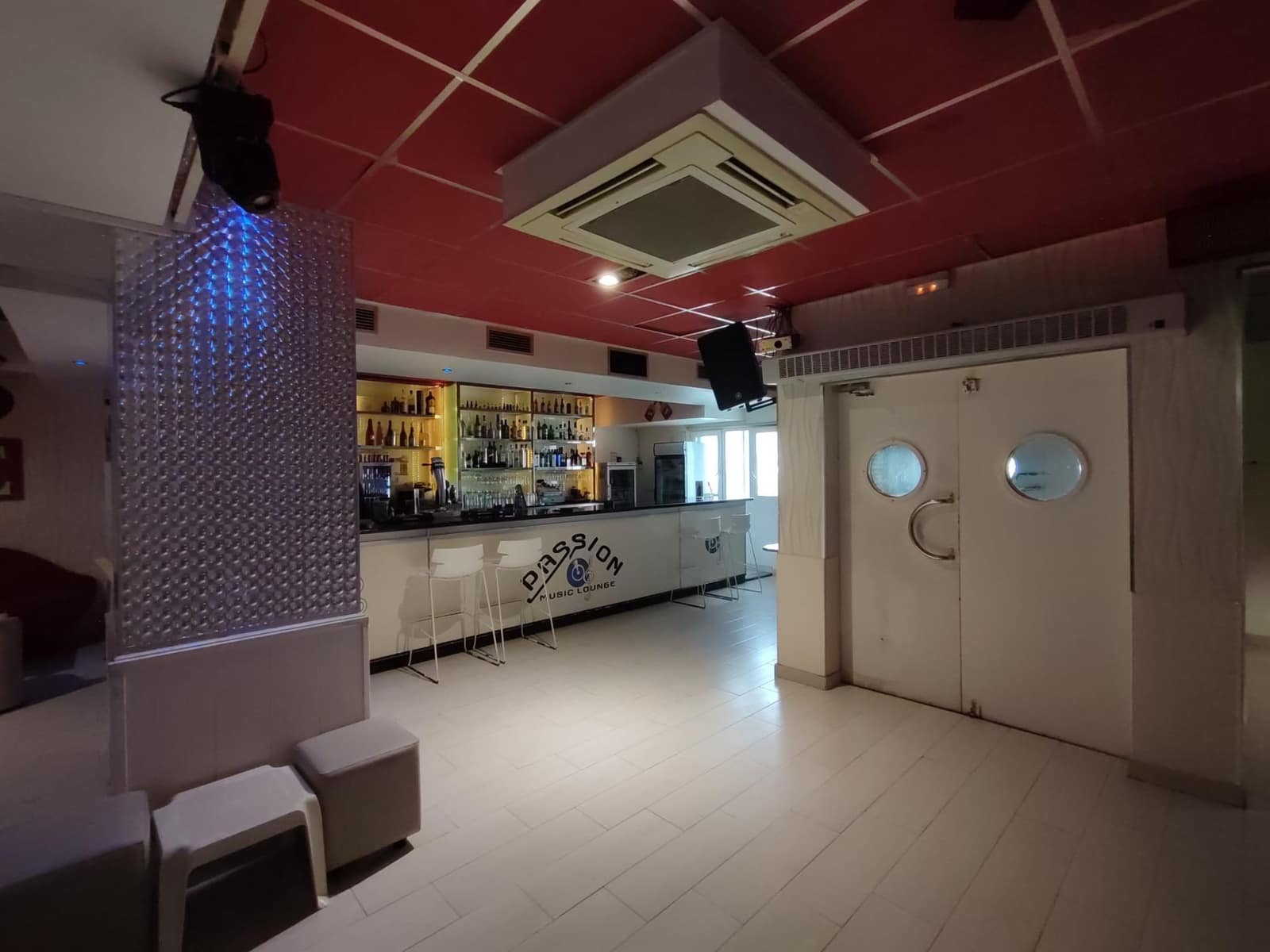 Commerciale in vendita in Villamartin - 630.000 € (Rif: 8666628)