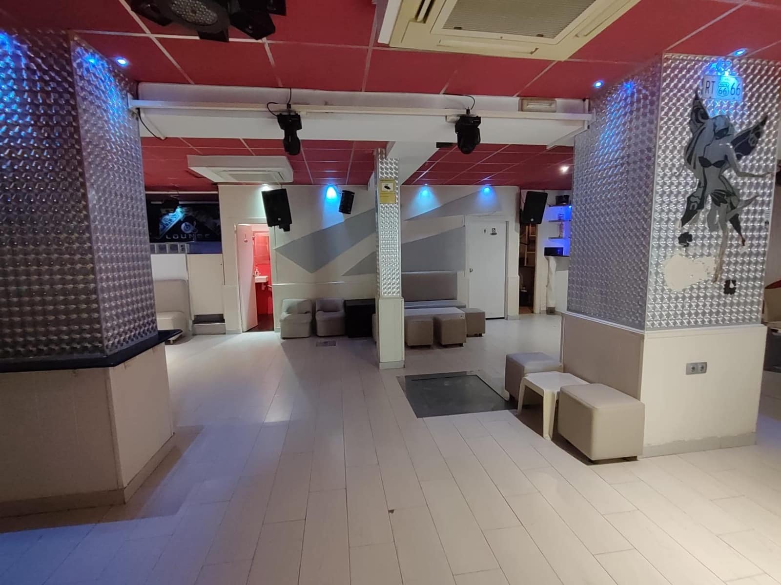 Commerciale in vendita in Villamartin - 630.000 € (Rif: 8666628)