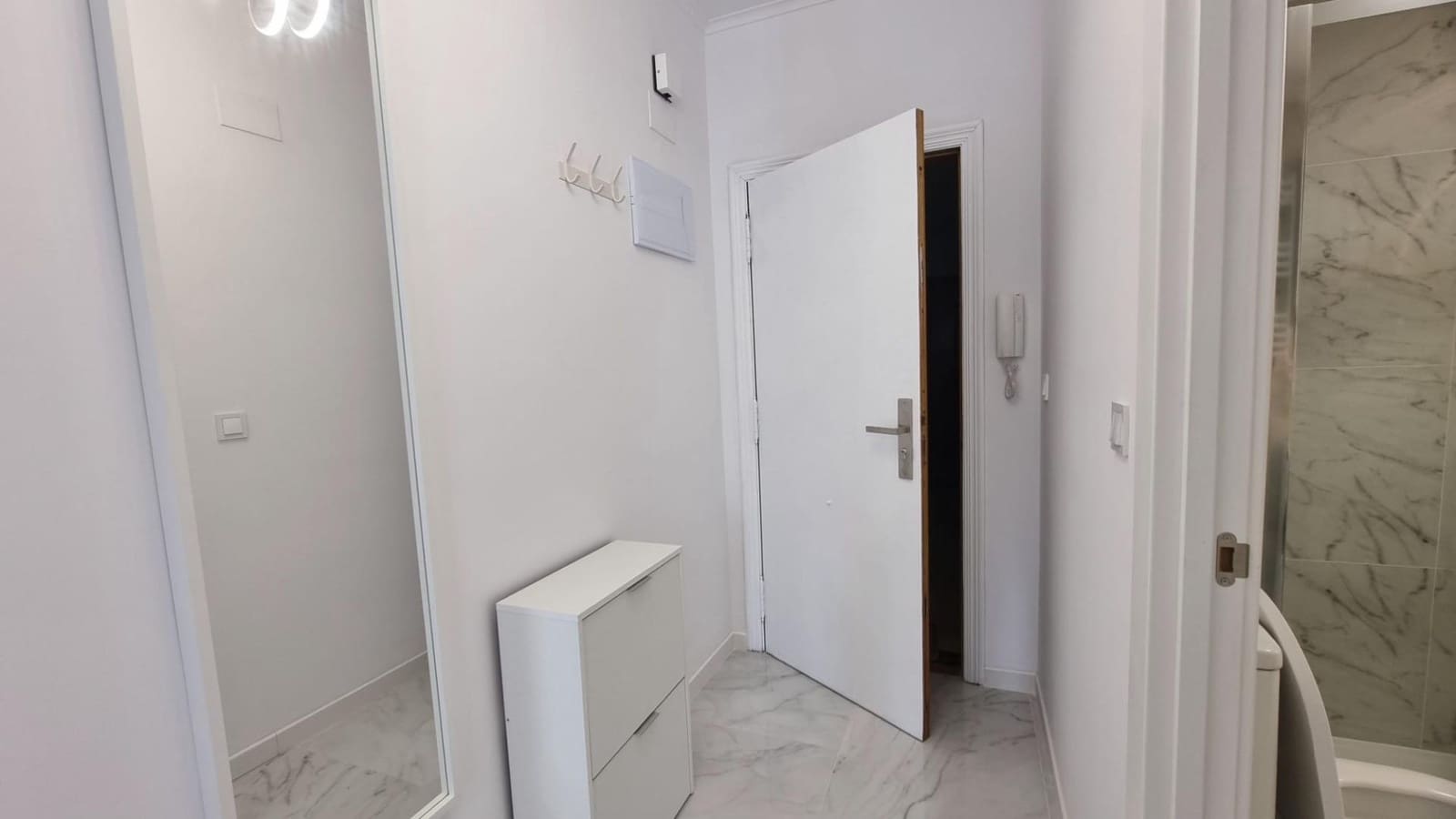 Studio na sprzedaż w Torrevieja - 112 900 € (Ref: 8670480)