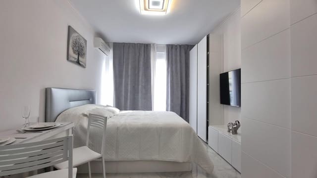 Yksiö myytävänä paikassa Playa de los Locos, Torrevieja - 112 900 € (Ref: 8670480)